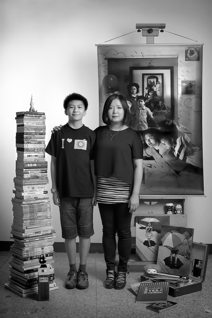 The Mother as a Creator No. 9 - At the Same Height, 2014 © Annie Hsiao-Ching Wang
